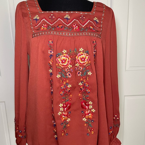 Savanna Jane Terracotta Floral Embroidered Blouse - Picture 2 of 7